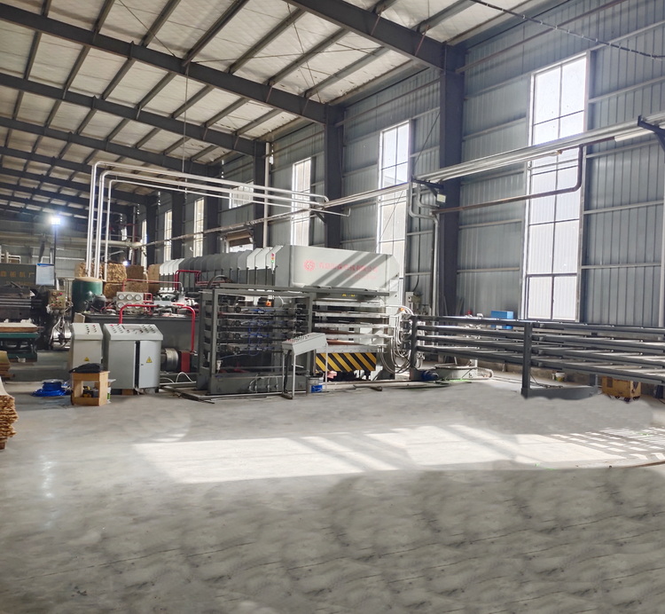 集装箱底板热压机